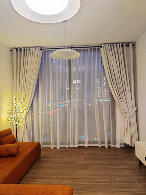 ring-model-curtains-02 Fabric Ring Model Curtains 02 - Image 1